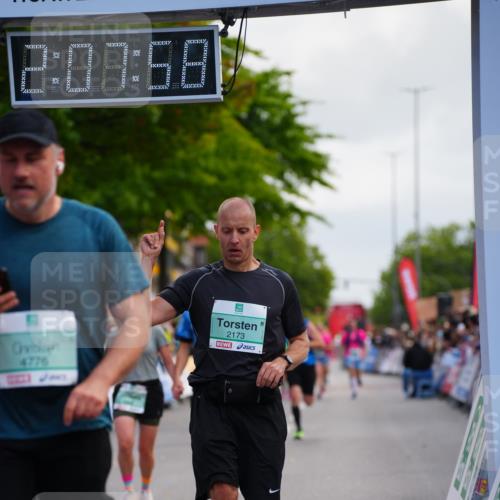 20.09.2026 - PSD Bank Halbmarathon LAZAROV Photography http://msf.ph/oto/10527103 20.09.2026 12:07:57 Ziel 1238, 1600, 1705, 2173, 3219, 3378, 3486, 3487, 4776 meine-sportfotos.de