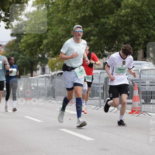 20.09.2026 - PSD Bank Halbmarathon Jannik Wohlers http://msf.ph/oto/10527132 20.09.2026 12:06:58 Laufen 1618, 1546, 250, 3199 meine-sportfotos.de