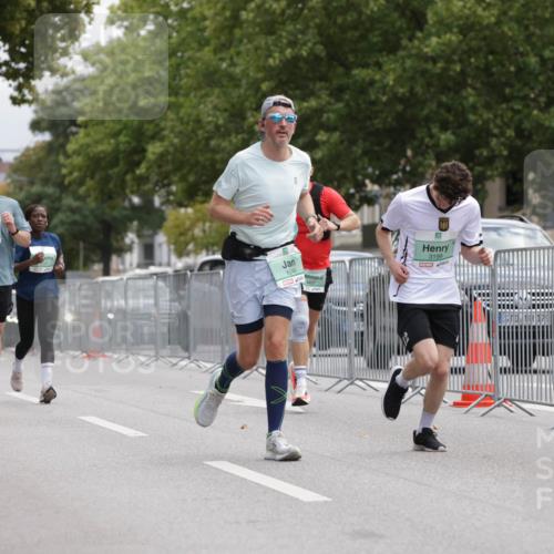 20.09.2026 - PSD Bank Halbmarathon Jannik Wohlers http://msf.ph/oto/10527135 20.09.2026 12:06:58 Laufen 1618, 1546, 3199 meine-sportfotos.de