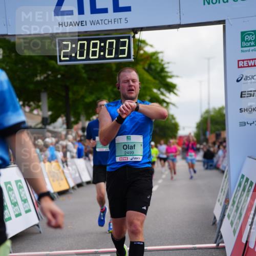 20.09.2026 - PSD Bank Halbmarathon LAZAROV Photography http://msf.ph/oto/10527155 20.09.2026 12:08:02 Ziel 1238, 2173, 2499, 3219, 3486, 3487, 4502, 4776 meine-sportfotos.de