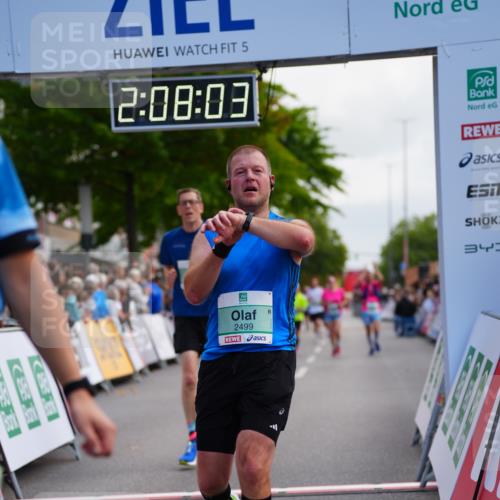 20.09.2026 - PSD Bank Halbmarathon LAZAROV Photography http://msf.ph/oto/10527163 20.09.2026 12:08:02 Ziel 1238, 2173, 2499, 3219, 3486, 3487, 4502, 4776 meine-sportfotos.de