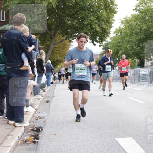 20.09.2026 - PSD Bank Halbmarathon Jannik Wohlers http://msf.ph/oto/10527288 20.09.2026 12:07:27 Laufen 3922 meine-sportfotos.de