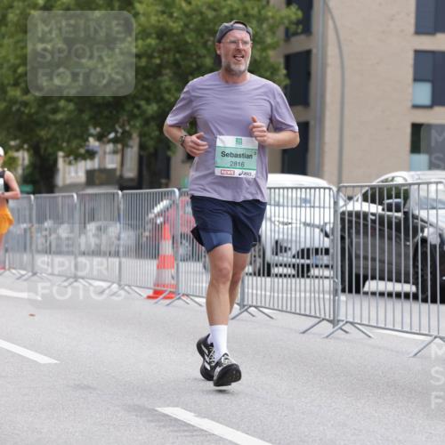 20.09.2026 - PSD Bank Halbmarathon Jannik Wohlers http://msf.ph/oto/10527325 20.09.2026 12:07:36 Laufen 2816 meine-sportfotos.de