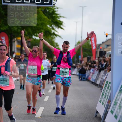 20.09.2026 - PSD Bank Halbmarathon LAZAROV Photography http://msf.ph/oto/10527354 20.09.2026 12:08:09 Ziel 1228, 2499, 2875, 3128, 3130, 3466, 3753, 4502 meine-sportfotos.de