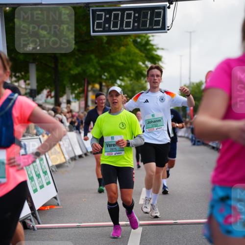 20.09.2026 - PSD Bank Halbmarathon LAZAROV Photography http://msf.ph/oto/10527436 20.09.2026 12:08:13 Ziel 1228, 1886, 2340, 2875, 2905, 2970, 3128, 3130, 3466, 3753 meine-sportfotos.de