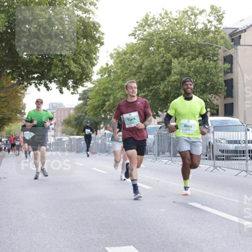 20.09.2026 - PSD Bank Halbmarathon Jannik Wohlers http://msf.ph/oto/10527558 20.09.2026 12:12:54 Laufen 4401, 4402 meine-sportfotos.de