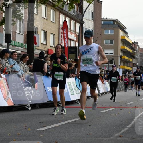 20.09.2026 - PSD Bank Halbmarathon J. Mangold http://msf.ph/oto/10527604 20.09.2026 12:09:42 Ziel 1772, 1923, 2004, 2018, 2434, 2599, 4196, 4703 meine-sportfotos.de