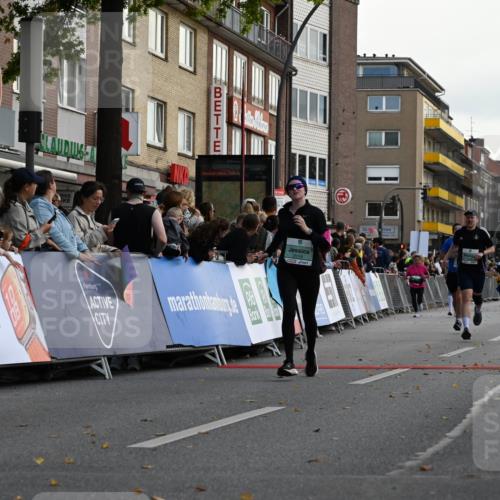 20.09.2026 - PSD Bank Halbmarathon J. Mangold http://msf.ph/oto/10527644 20.09.2026 12:09:44 Ziel 2004, 2018, 2434, 2599, 4196, 4703 meine-sportfotos.de