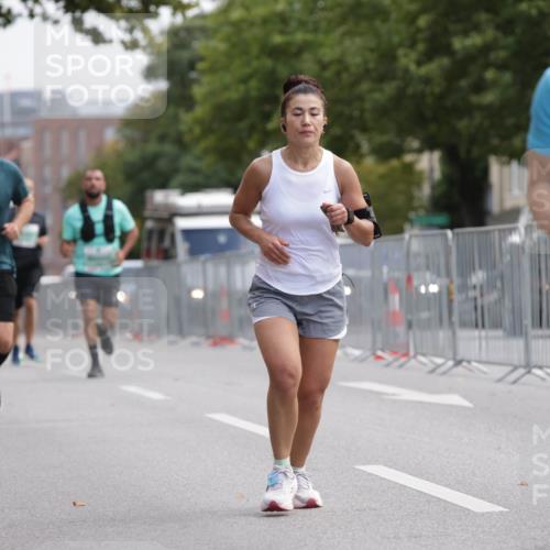 20.09.2026 - PSD Bank Halbmarathon Jannik Wohlers http://msf.ph/oto/10527686 20.09.2026 12:09:28 Laufen 4719 meine-sportfotos.de