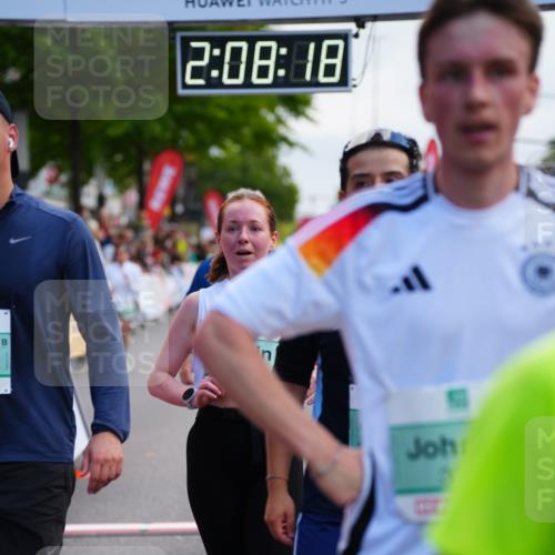 20.09.2026 - PSD Bank Halbmarathon LAZAROV Photography http://msf.ph/oto/10527689 20.09.2026 12:08:17 Ziel 1228, 1886, 2298, 2340, 2875, 2905, 2970, 3128, 3130, 3466, 3753 meine-sportfotos.de