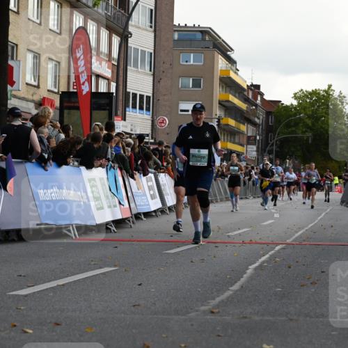 20.09.2026 - PSD Bank Halbmarathon J. Mangold http://msf.ph/oto/10527698 20.09.2026 12:09:46 Ziel 2018, 2434, 2497, 2599, 4196, 4703 meine-sportfotos.de
