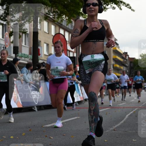 20.09.2026 - PSD Bank Halbmarathon J. Mangold http://msf.ph/oto/10527744 20.09.2026 12:10:01 Ziel 1075, 1076, 1179, 1180, 1878, 1942, 2278, 2667, 2826, 2963, 3338, 3897, 4301, 4397, 4490 meine-sportfotos.de