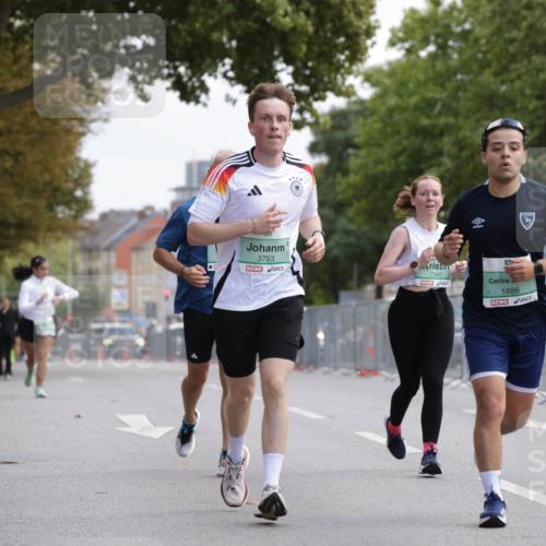 20.09.2026 - PSD Bank Halbmarathon Jannik Wohlers http://msf.ph/oto/10527890 20.09.2026 12:09:53 Laufen 3753, 2340, 1886 meine-sportfotos.de