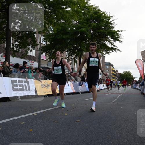 20.09.2026 - PSD Bank Halbmarathon J. Mangold http://msf.ph/oto/10527926 20.09.2026 12:10:16 Ziel 1984, 2163, 3391, 3742, 4316, 4328, 4576, 4577, 4611 meine-sportfotos.de