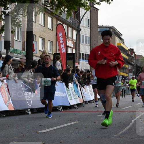 20.09.2026 - PSD Bank Halbmarathon J. Mangold http://msf.ph/oto/10527950 20.09.2026 12:10:22 Ziel 1303, 1984, 2767, 2768, 3410, 3829, 4316, 4328, 4577, 4611 meine-sportfotos.de