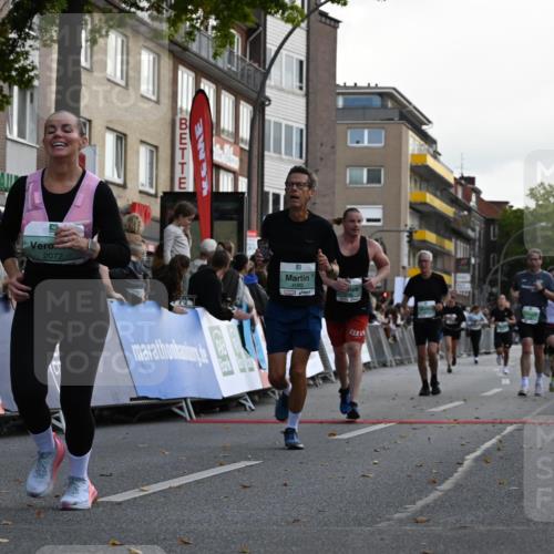 20.09.2026 - PSD Bank Halbmarathon J. Mangold http://msf.ph/oto/10528059 20.09.2026 12:10:37 Ziel 1037, 2072, 3122, 3472, 3877, 4024, 4083, 4186, 4530, 4701 meine-sportfotos.de