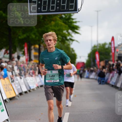 20.09.2026 - PSD Bank Halbmarathon LAZAROV Photography http://msf.ph/oto/10528117 20.09.2026 12:08:42 Ziel 1229, 2478, 2522, 2941, 4613 meine-sportfotos.de