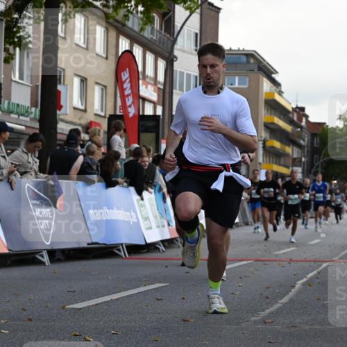 20.09.2026 - PSD Bank Halbmarathon J. Mangold http://msf.ph/oto/10528173 20.09.2026 12:10:41 Ziel 1569, 1756, 2072, 3122, 3344, 3396, 3475, 3680, 3877, 4083, 4186, 4530, 4701 meine-sportfotos.de