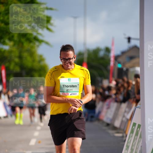 20.09.2026 - PSD Bank Halbmarathon LAZAROV Photography http://msf.ph/oto/10528239 20.09.2026 12:08:52 Ziel 2522, 4511 meine-sportfotos.de
