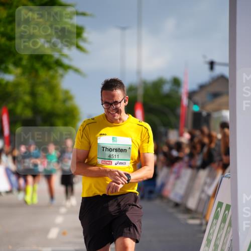 20.09.2026 - PSD Bank Halbmarathon LAZAROV Photography http://msf.ph/oto/10528248 20.09.2026 12:08:52 Ziel 2522, 4511 meine-sportfotos.de