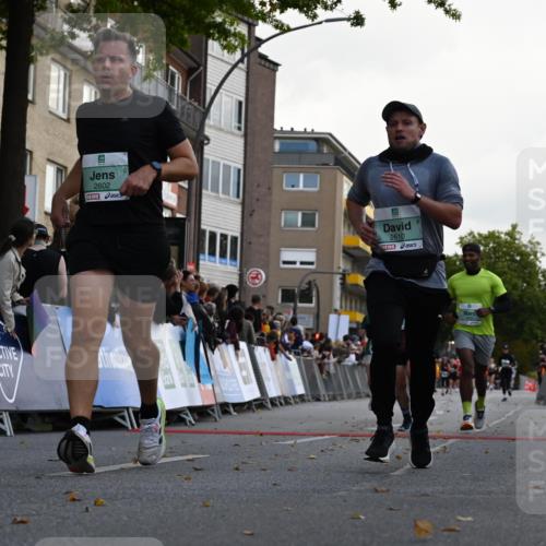 20.09.2026 - PSD Bank Halbmarathon J. Mangold http://msf.ph/oto/10528311 20.09.2026 12:10:55 Ziel 1752, 1756, 2335, 2359, 2602, 2610, 3405, 3752, 4401, 4402 meine-sportfotos.de