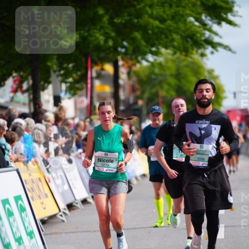 20.09.2026 - PSD Bank Halbmarathon LAZAROV Photography http://msf.ph/oto/10528346 20.09.2026 12:09:00 Ziel 2621, 3279, 3690, 4046, 4511 meine-sportfotos.de