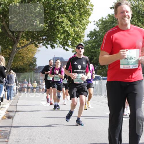 20.09.2026 - PSD Bank Halbmarathon Jannik Wohlers http://msf.ph/oto/10528350 20.09.2026 12:14:26 Laufen 3587, 2804, 2851, 2260 meine-sportfotos.de