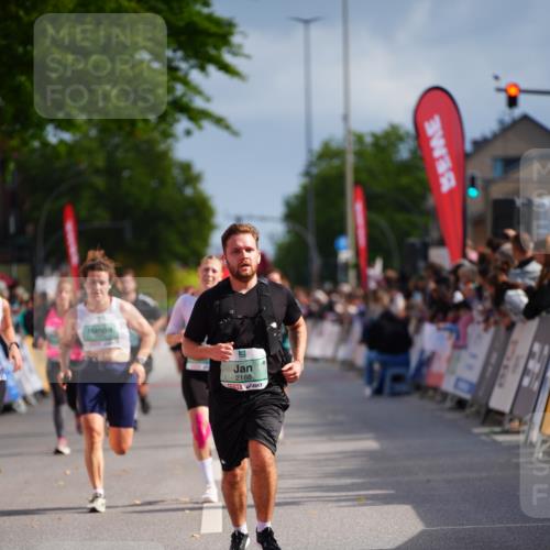 20.09.2026 - PSD Bank Halbmarathon LAZAROV Photography http://msf.ph/oto/10528514 20.09.2026 12:09:09 Ziel 1290, 1534, 2188, 2621, 3250, 3279, 3690, 4046 meine-sportfotos.de