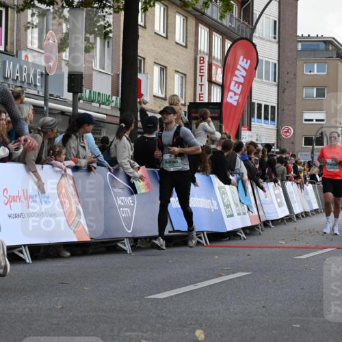20.09.2026 - PSD Bank Halbmarathon J. Mangold http://msf.ph/oto/10528534 20.09.2026 12:11:21 Ziel 1267, 1579, 2243, 2368, 2475, 2893, 3145, 3172, 3261, 3853, 3854, 4129, 4452 meine-sportfotos.de