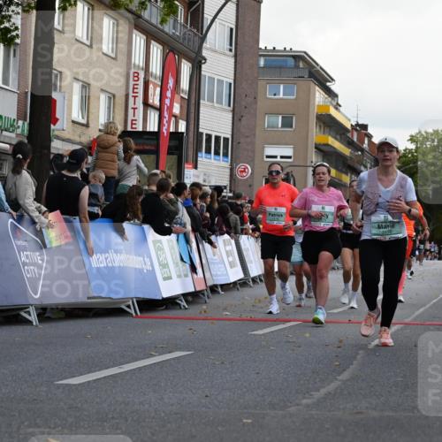20.09.2026 - PSD Bank Halbmarathon J. Mangold http://msf.ph/oto/10528544 20.09.2026 12:11:22 Ziel 1267, 1579, 2243, 2368, 2475, 2893, 3145, 3172, 3261, 3853, 3854, 4129, 4452 meine-sportfotos.de