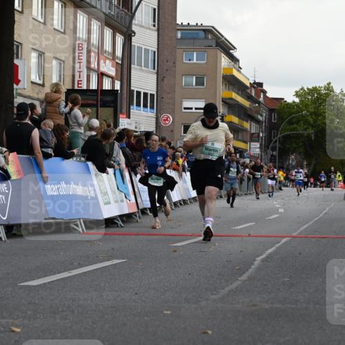 20.09.2026 - PSD Bank Halbmarathon J. Mangold http://msf.ph/oto/10528710 20.09.2026 12:11:34 Ziel 1858, 2081, 3094, 3210 meine-sportfotos.de