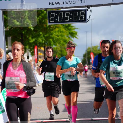 20.09.2026 - PSD Bank Halbmarathon LAZAROV Photography http://msf.ph/oto/10528731 20.09.2026 12:09:18 Ziel 1065, 1066, 1290, 1534, 1945, 2188, 2405, 3250, 3432, 4240 meine-sportfotos.de