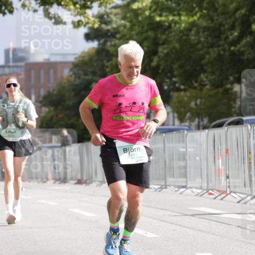 20.09.2026 - PSD Bank Halbmarathon Jannik Wohlers http://msf.ph/oto/10528732 20.09.2026 12:16:04 Laufen 3055, 2721 meine-sportfotos.de