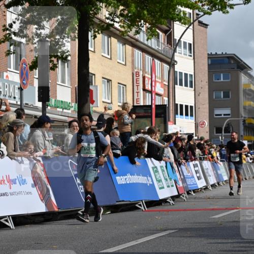 20.09.2026 - PSD Bank Halbmarathon J. Mangold http://msf.ph/oto/10528735 20.09.2026 12:11:42 Ziel 1858, 3017, 3210, 4375 meine-sportfotos.de