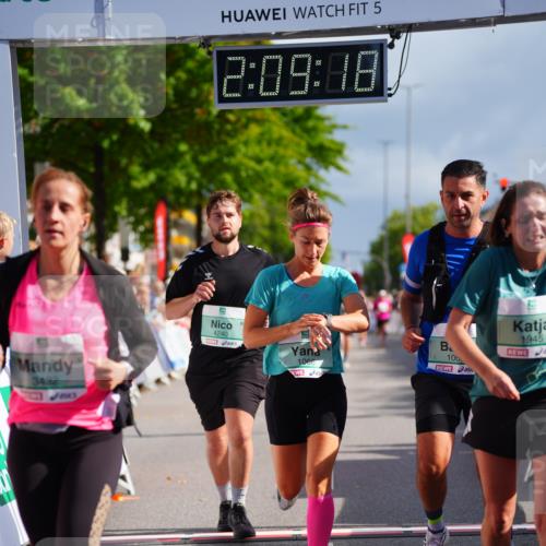 20.09.2026 - PSD Bank Halbmarathon LAZAROV Photography http://msf.ph/oto/10528741 20.09.2026 12:09:18 Ziel 1065, 1066, 1290, 1534, 1945, 2188, 2405, 3250, 3432, 4240 meine-sportfotos.de