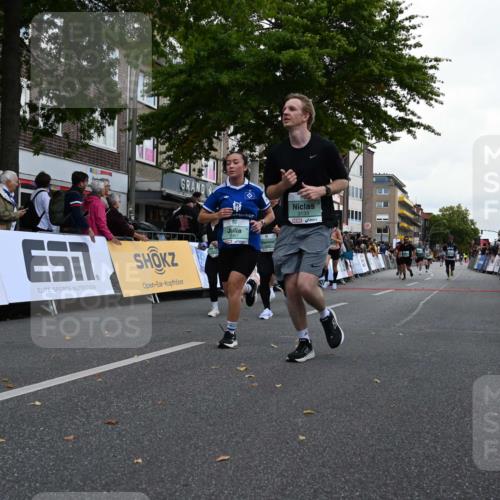 20.09.2026 - PSD Bank Halbmarathon J. Mangold http://msf.ph/oto/10528773 20.09.2026 12:12:03 Ziel 1419, 1420, 1967, 3019, 3098, 3133, 3224, 4050, 4510, 4798 meine-sportfotos.de