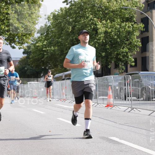 20.09.2026 - PSD Bank Halbmarathon Jannik Wohlers http://msf.ph/oto/10528778 20.09.2026 12:16:21 Laufen 1501 meine-sportfotos.de