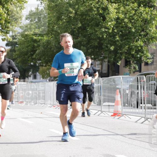 20.09.2026 - PSD Bank Halbmarathon Jannik Wohlers http://msf.ph/oto/10528800 20.09.2026 12:16:29 Laufen 2259, 3126, 1626 meine-sportfotos.de