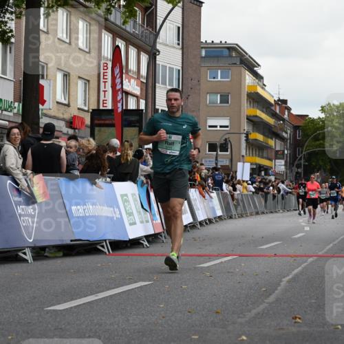 20.09.2026 - PSD Bank Halbmarathon J. Mangold http://msf.ph/oto/10528820 20.09.2026 12:12:19 Ziel 1119, 3711 meine-sportfotos.de