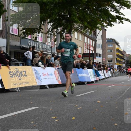20.09.2026 - PSD Bank Halbmarathon J. Mangold http://msf.ph/oto/10528835 20.09.2026 12:12:21 Ziel 2129, 3711 meine-sportfotos.de
