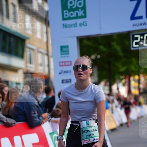 20.09.2026 - PSD Bank Halbmarathon LAZAROV Photography http://msf.ph/oto/10528920 20.09.2026 12:09:25 Ziel 1065, 1066, 2405, 3658, 4064, 4240, 4559 meine-sportfotos.de