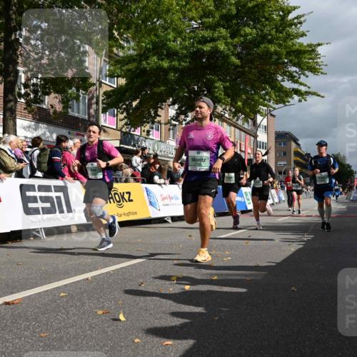 20.09.2026 - PSD Bank Halbmarathon J. Mangold http://msf.ph/oto/10528935 20.09.2026 12:12:35 Ziel 1170, 1171, 2260, 2428, 2764, 2804, 2851, 3443, 3587, 4246, 4384 meine-sportfotos.de