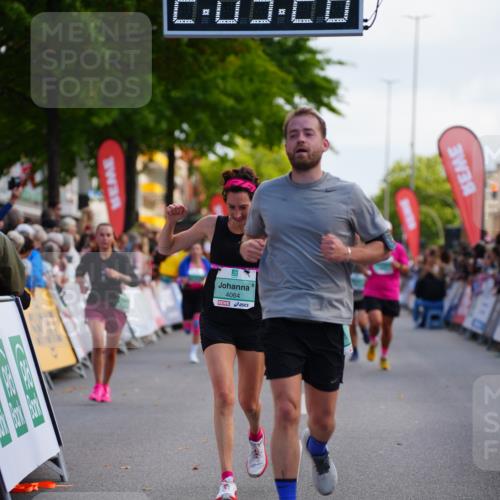 20.09.2026 - PSD Bank Halbmarathon LAZAROV Photography http://msf.ph/oto/10528941 20.09.2026 12:09:27 Ziel 1176, 2405, 3658, 3813, 4064, 4559 meine-sportfotos.de