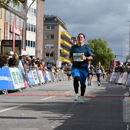 20.09.2026 - PSD Bank Halbmarathon J. Mangold http://msf.ph/oto/10528973 20.09.2026 12:12:43 Ziel 1045, 1702, 1963, 2428, 3587, 4384 meine-sportfotos.de