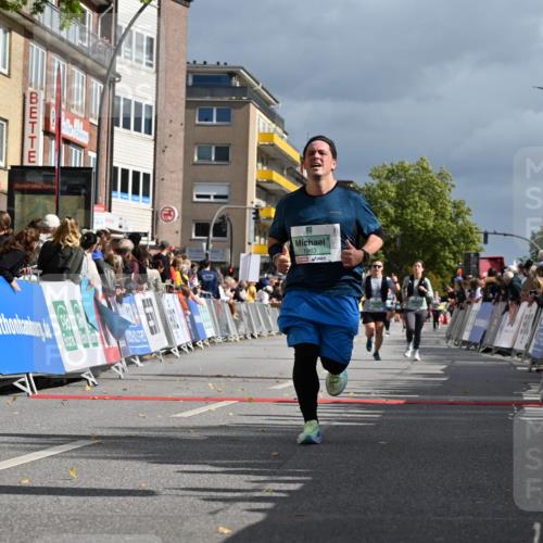 20.09.2026 - PSD Bank Halbmarathon J. Mangold http://msf.ph/oto/10528975 20.09.2026 12:12:43 Ziel 1045, 1702, 1963, 2428, 3587, 4384 meine-sportfotos.de