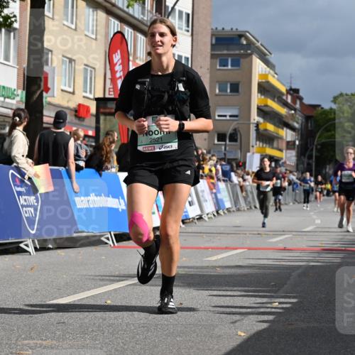 20.09.2026 - PSD Bank Halbmarathon J. Mangold http://msf.ph/oto/10529086 20.09.2026 12:13:06 Ziel 1190, 1213, 1322, 2521, 3503, 3970, 3971, 4668 meine-sportfotos.de