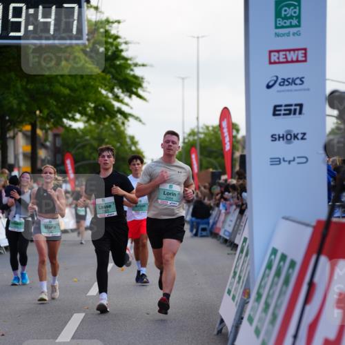 20.09.2026 - PSD Bank Halbmarathon LAZAROV Photography http://msf.ph/oto/10529201 20.09.2026 12:09:46 Ziel 1167, 1772, 1923, 2004, 2025, 2198, 3816, 4030, 4185 meine-sportfotos.de