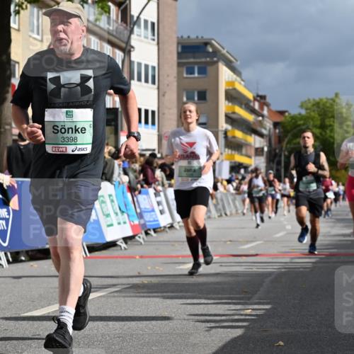 20.09.2026 - PSD Bank Halbmarathon J. Mangold http://msf.ph/oto/10529209 20.09.2026 12:13:26 Ziel 1038, 1077, 1226, 1964, 3398, 3739, 4590 meine-sportfotos.de