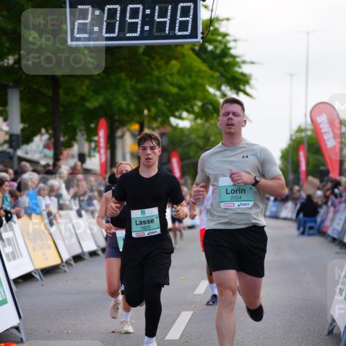 20.09.2026 - PSD Bank Halbmarathon LAZAROV Photography http://msf.ph/oto/10529227 20.09.2026 12:09:47 Ziel 1772, 1923, 2004, 2025, 2198, 3816, 4030, 4185, 4196 meine-sportfotos.de