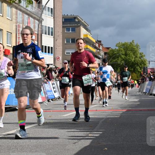 20.09.2026 - PSD Bank Halbmarathon J. Mangold http://msf.ph/oto/10529302 20.09.2026 12:13:36 Ziel 1038, 1049, 1380, 1387, 1463, 1490, 2091, 2162, 2604, 2856, 3030, 3792, 4283, 4444 meine-sportfotos.de